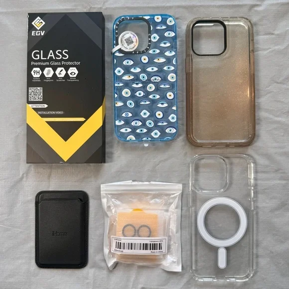 HP π iPhone 13 Pro Cases + Accessories Bundle - Picture 1 of 5